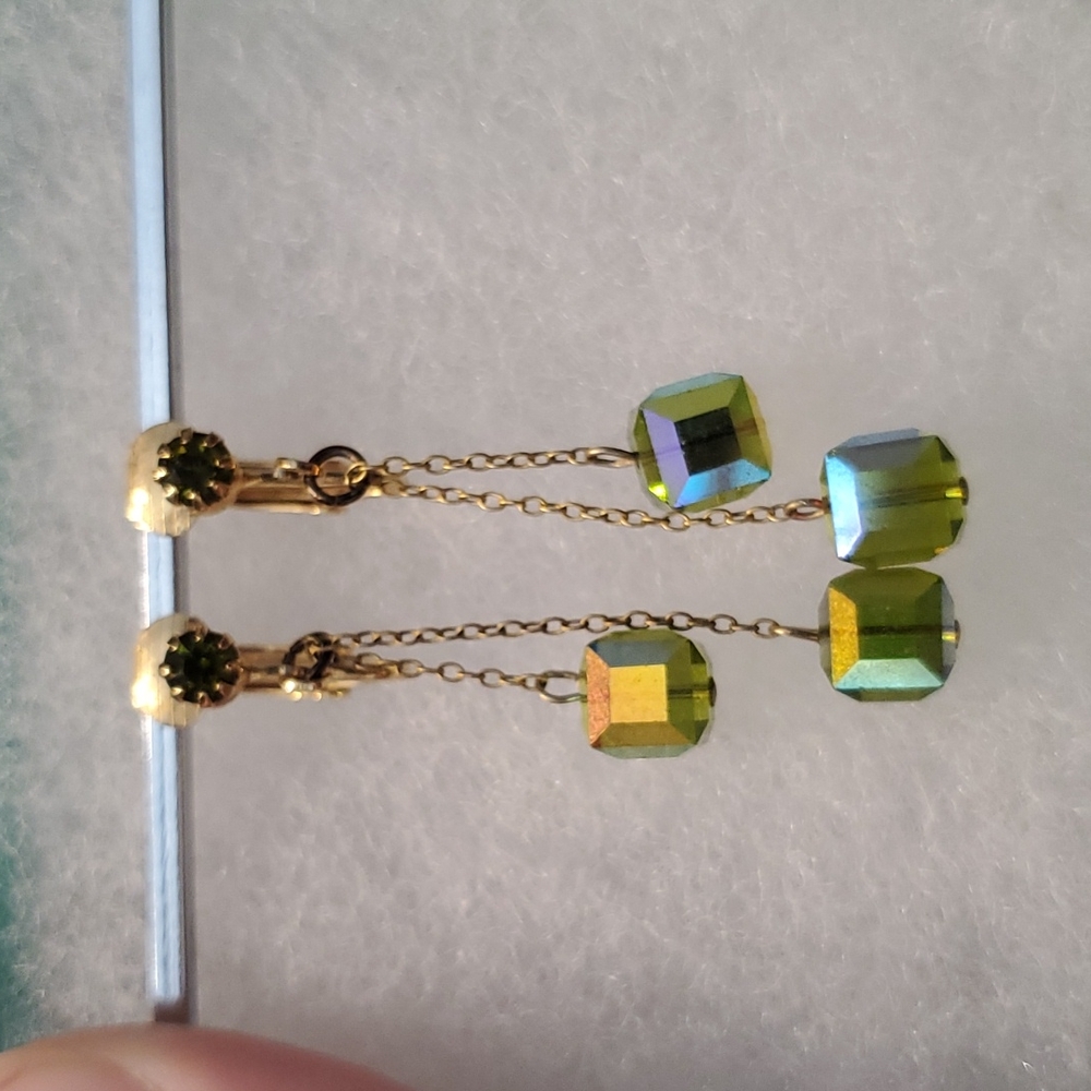 Vintage prism square dangle earrings